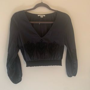 Embroidered 3/4 sleeve cropped blouse